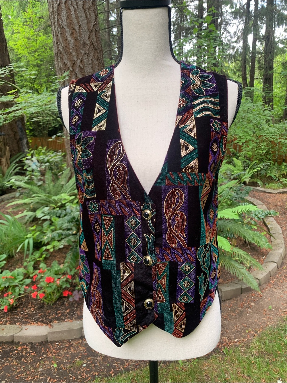 MsChoice Women’s Embellished Vest